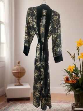 Morgan Taylor Black and Gold Floral Satin Robe with Velvet Trim